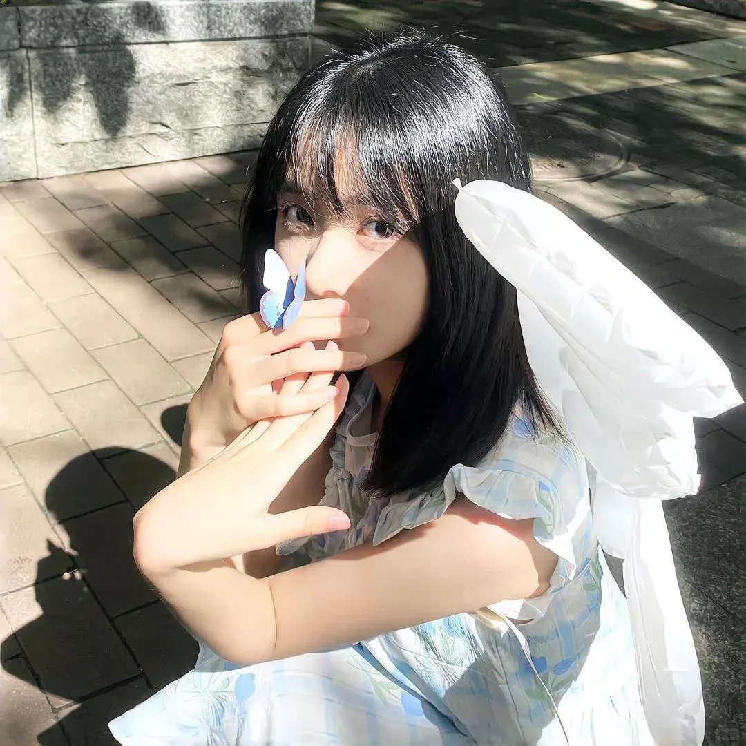 红色尾翼